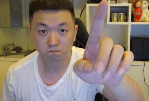 嘴哥娱乐直播吃瓜视频下载